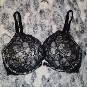 Victoria's  secret bra